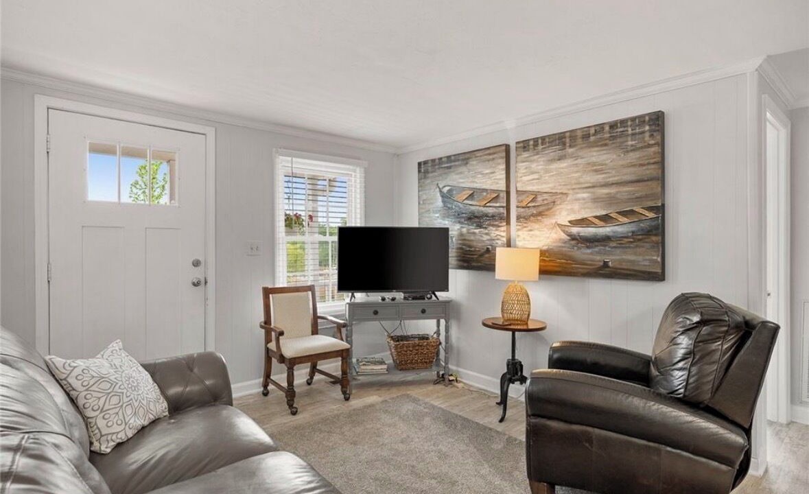 Photo of Livingroom in Anderson