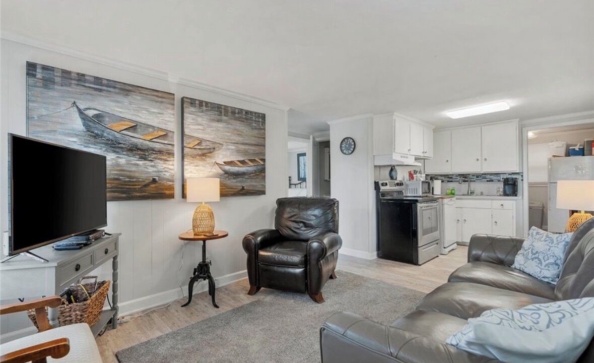 Photo of Livingroom in Anderson