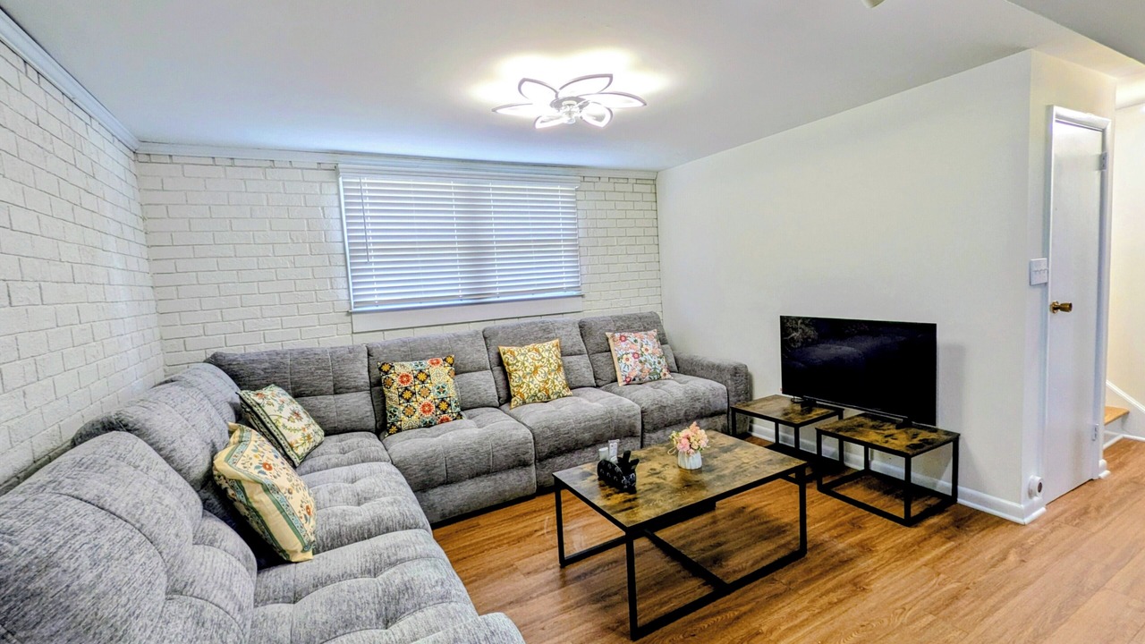 Photo of Livingroom in Cary