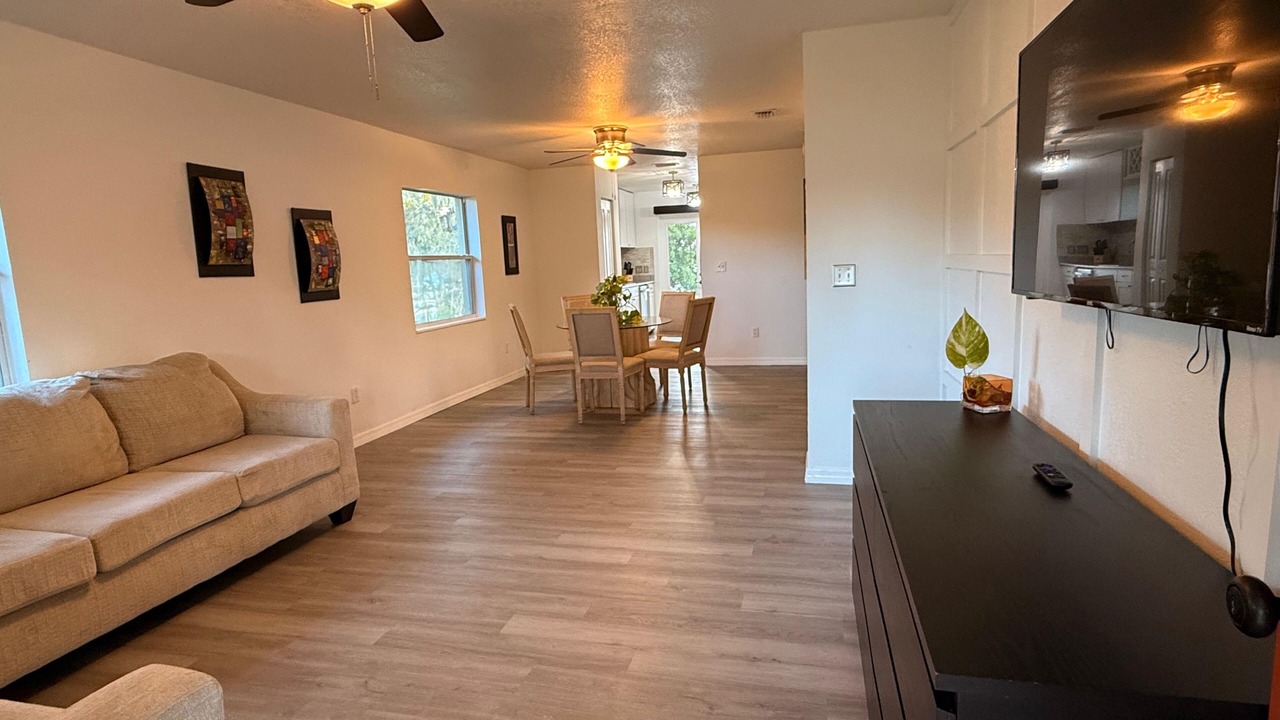 Photo of Livingroom in Sebring
