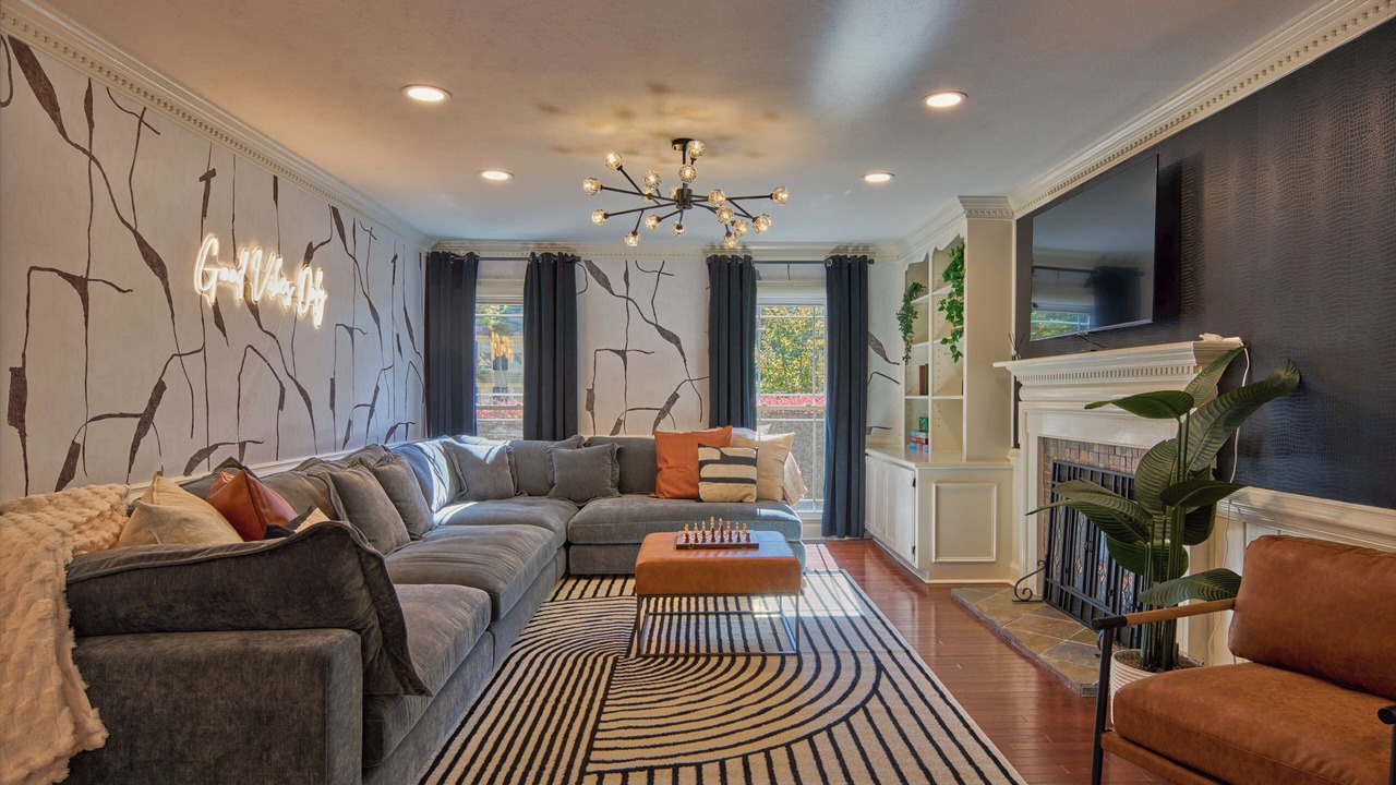 Photo of Livingroom in Terry Sanford