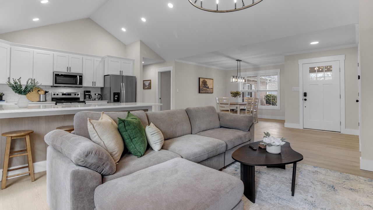 Photo of Livingroom in Boiling Springs