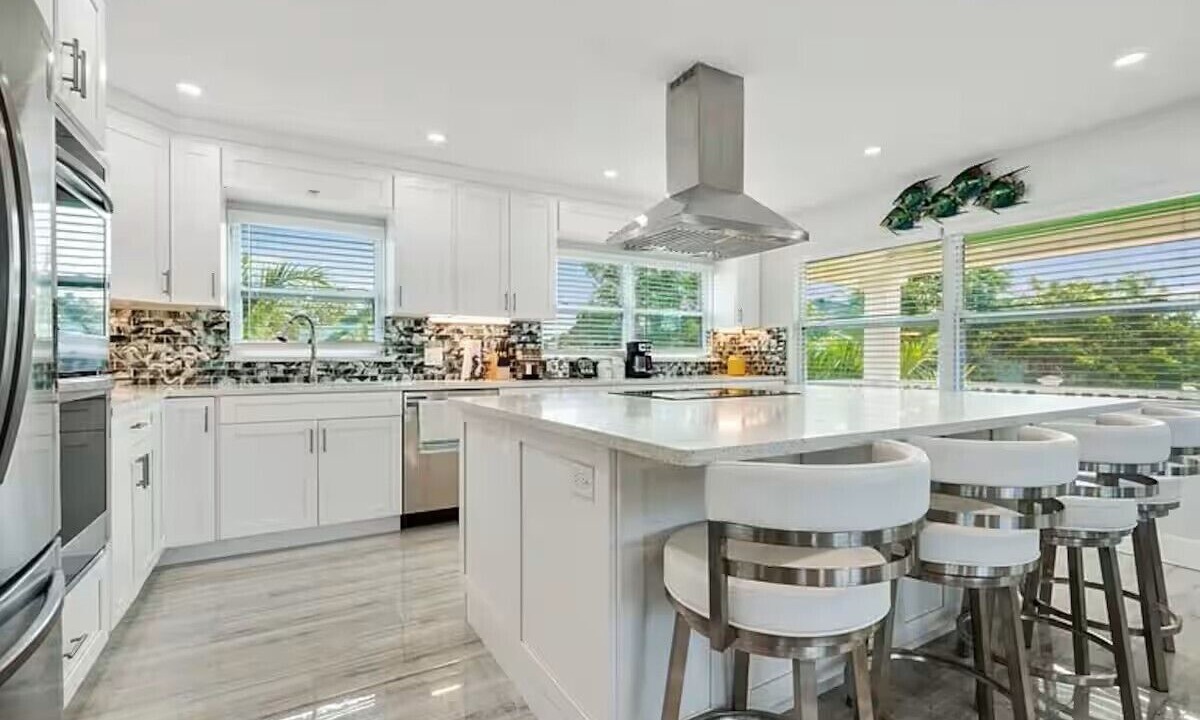 Photo of Kitchen in Riviera Bay