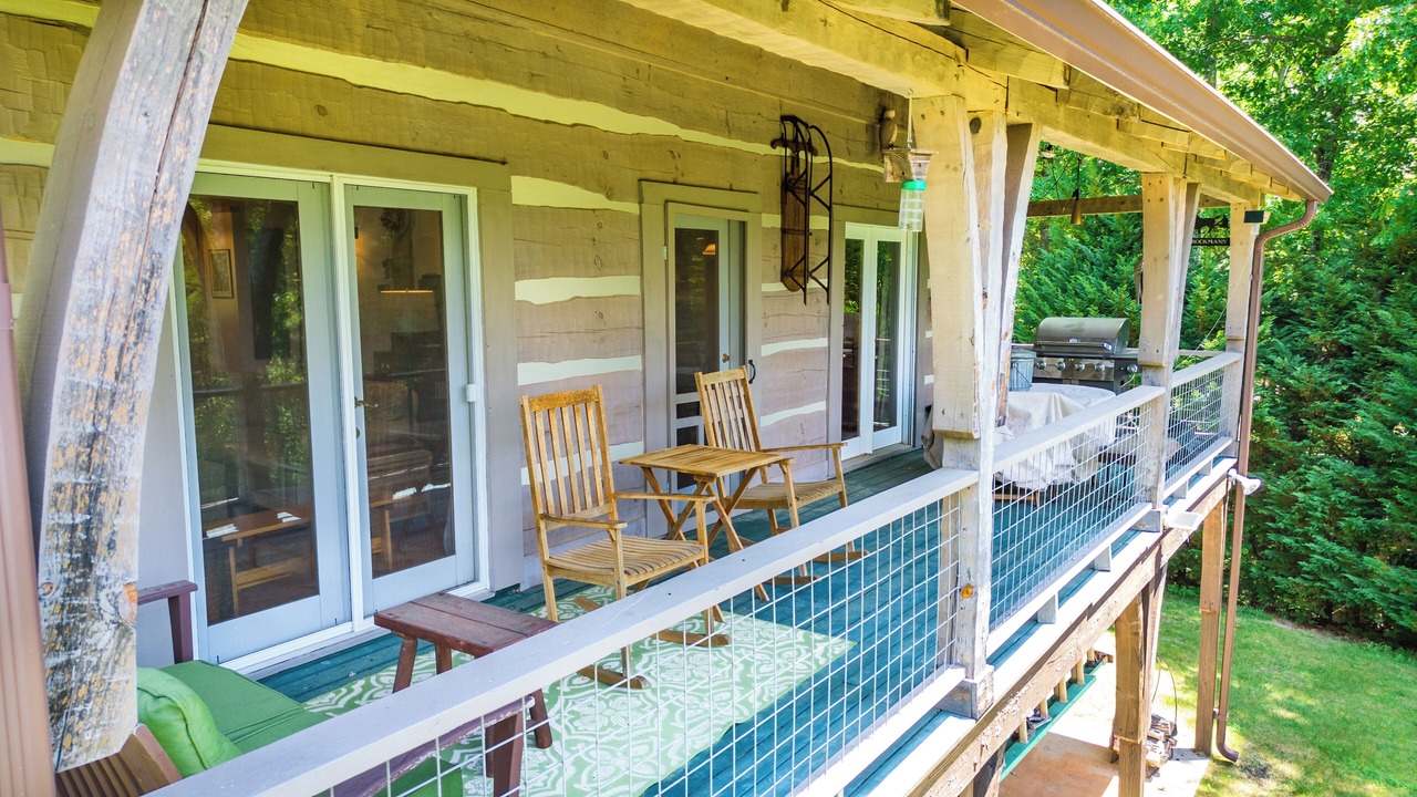 Photo of Patio Balcony in Tuckasegee
