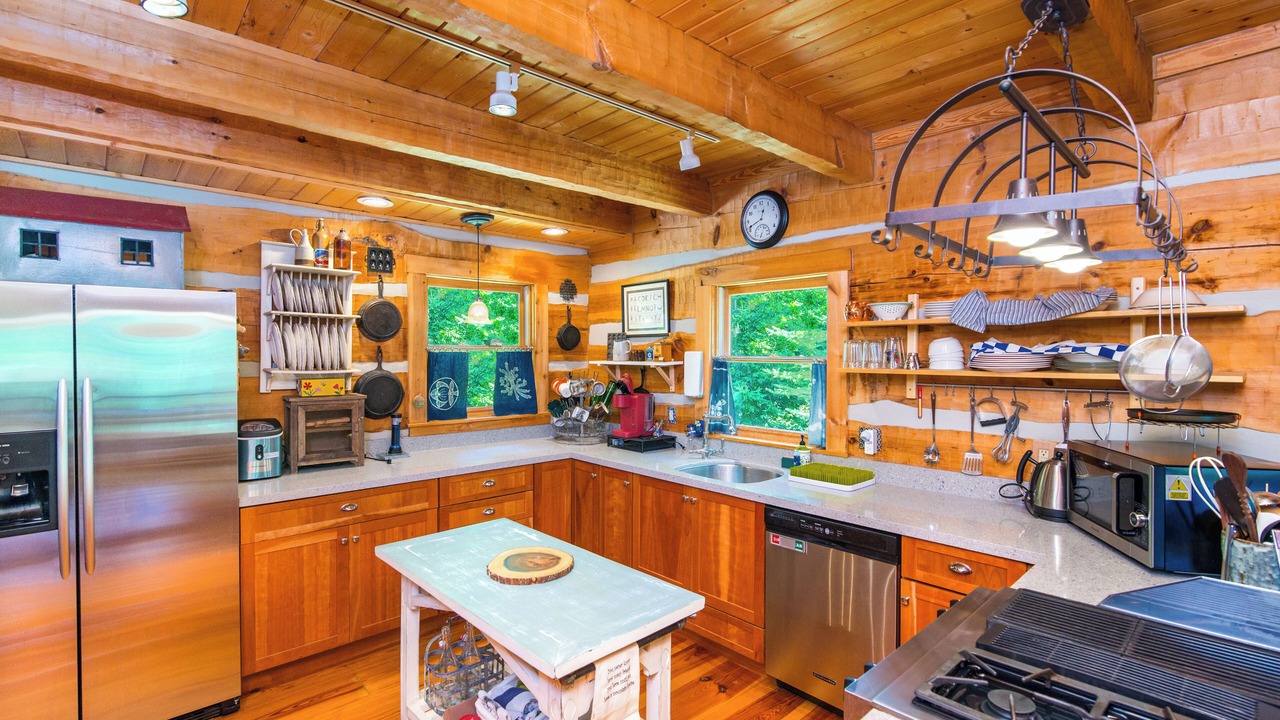 Photo of Kitchen in Tuckasegee