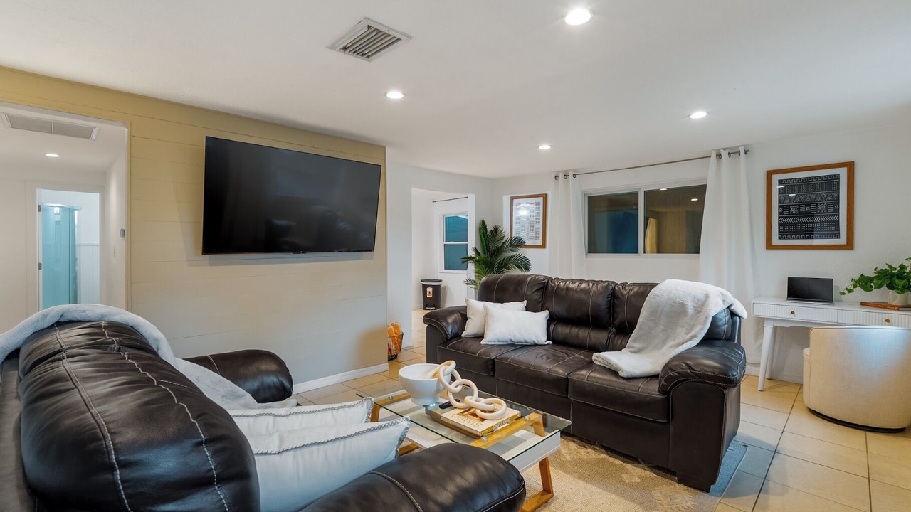 Photo of Livingroom in St. Petersburg - Clearwater