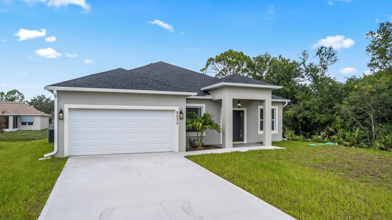 Photo of Outdoor in Vero Lake Estates