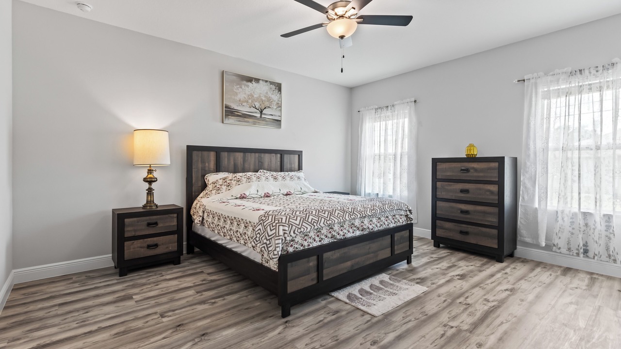 Photo of Bedroom in Vero Lake Estates