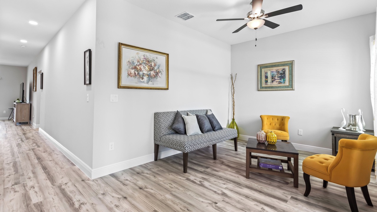 Photo of Livingroom in Vero Lake Estates