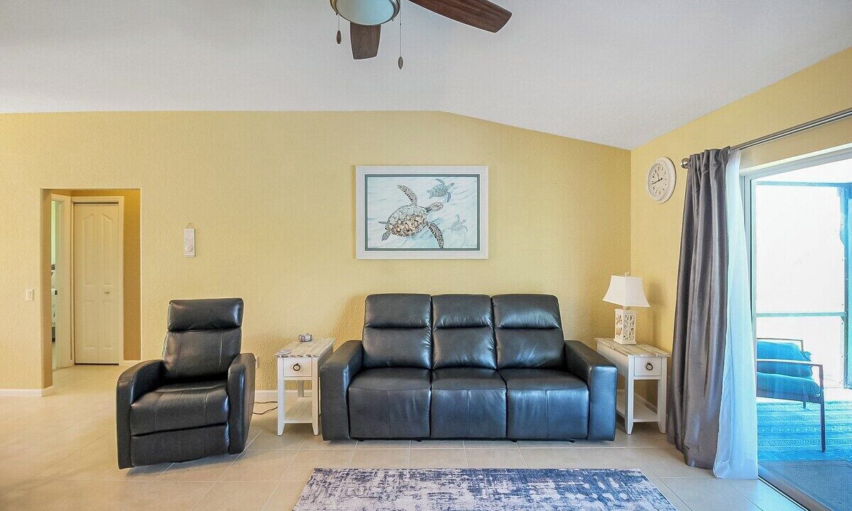 Photo of Livingroom in Punta Gorda
