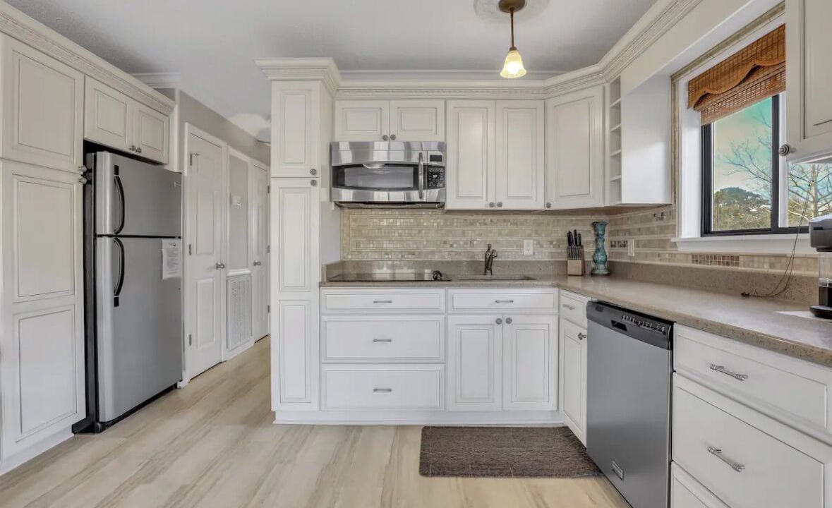 Photo of Kitchen in Folly Field