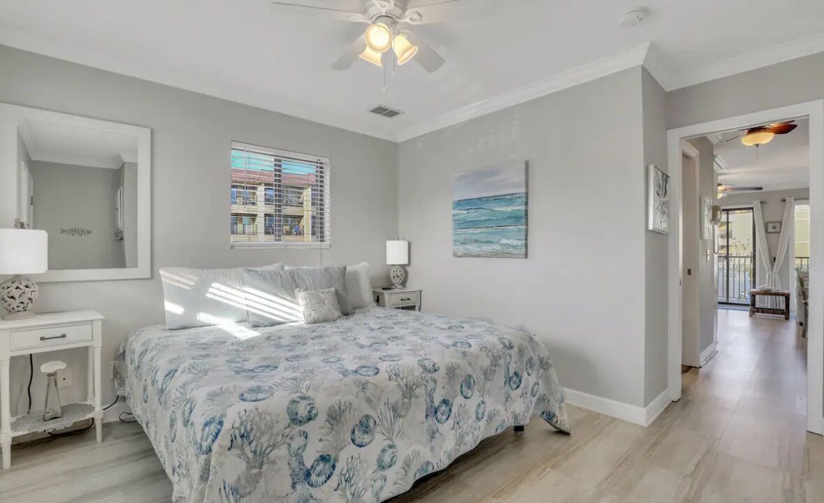 Photo of Bedroom in Folly Field