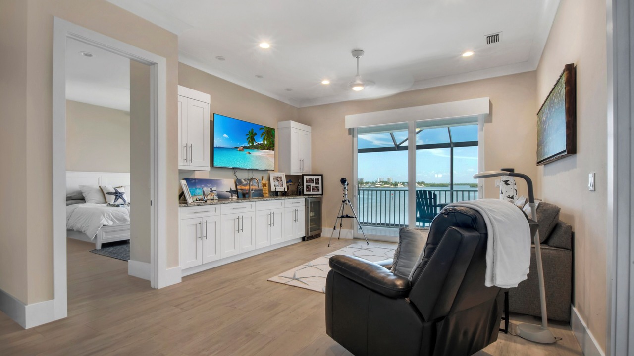 Photo of Bedroom in Isles of Capri