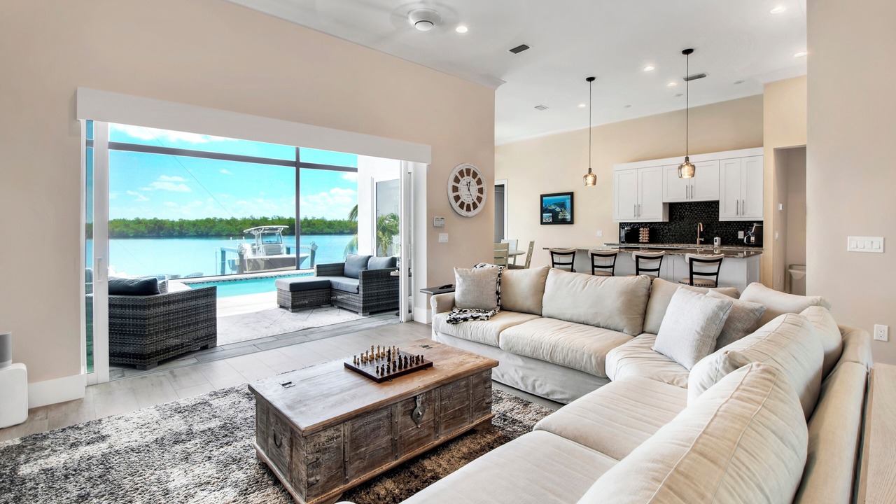 Photo of Bedroom in Isles of Capri