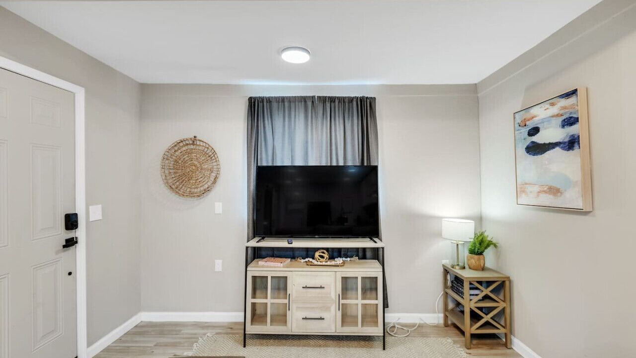 Photo of Livingroom in Anderson