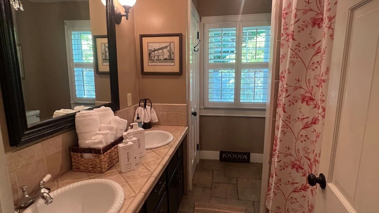 Photo of Bathroom in Anderson