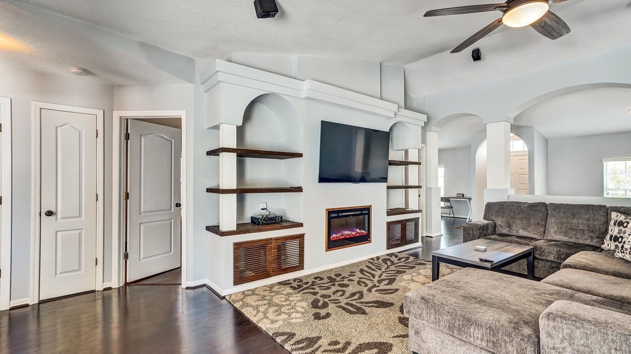Photo of Livingroom in Riverview
