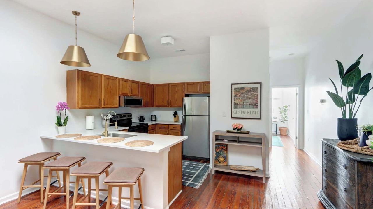 Photo of Kitchen in Historic District - North