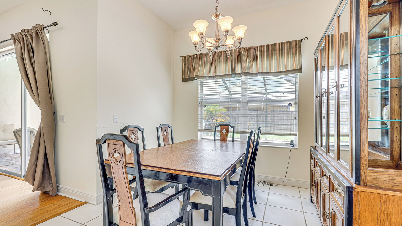 Photo of Livingroom in Riverview