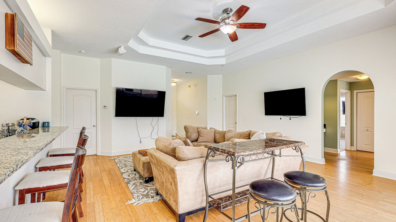 Photo of Livingroom in Riverview