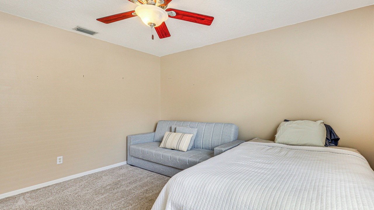 Photo of Bedroom in Riverview