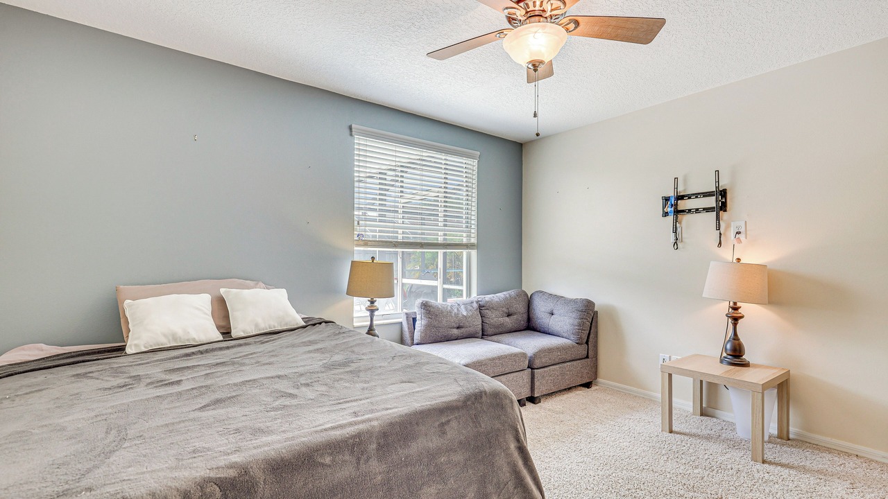 Photo of Bedroom in Riverview