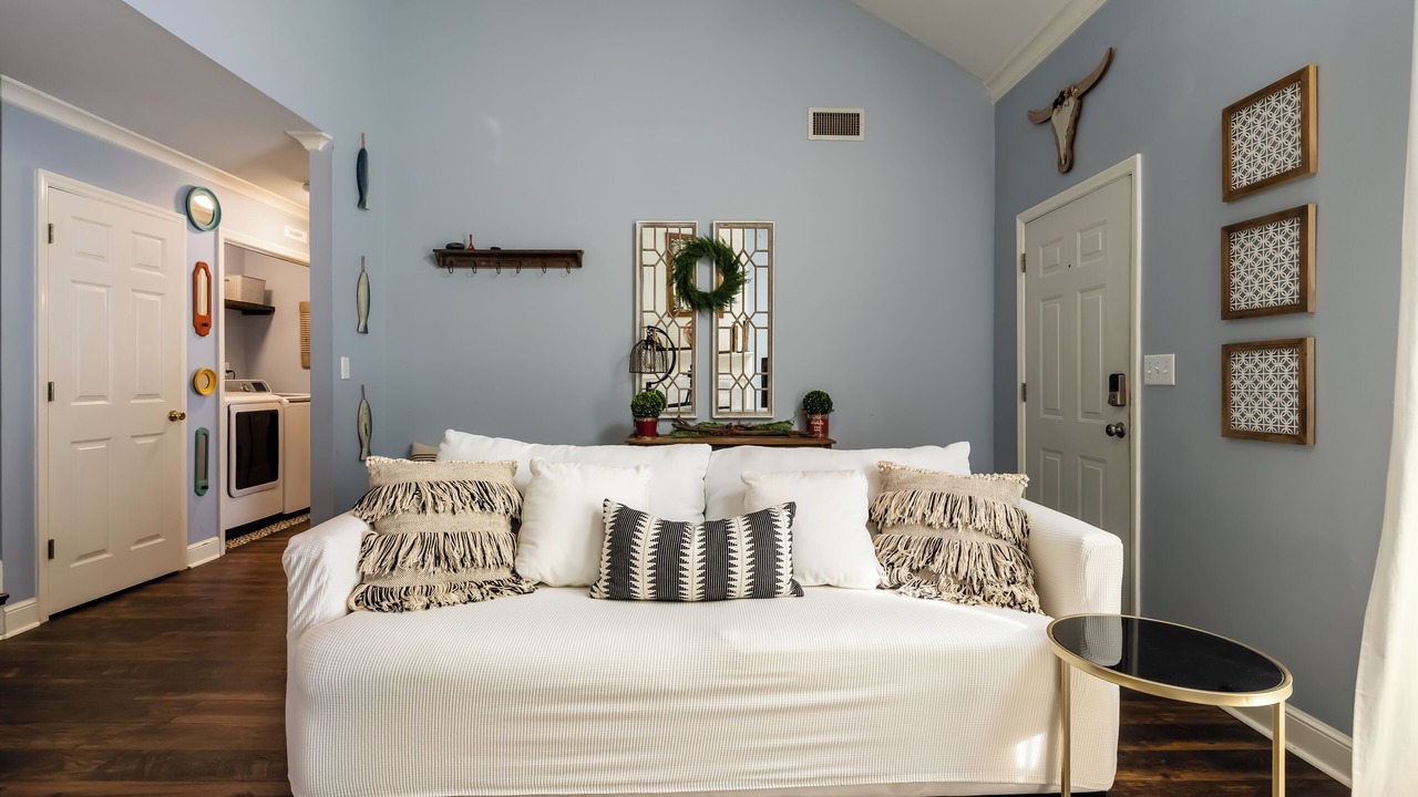 Photo of Livingroom in National Hills