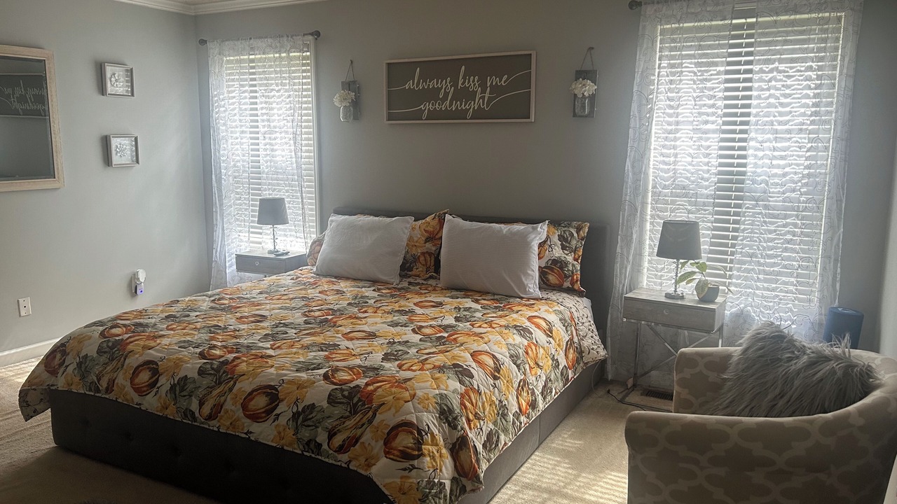 Photo of Bedroom in Huntcliff
