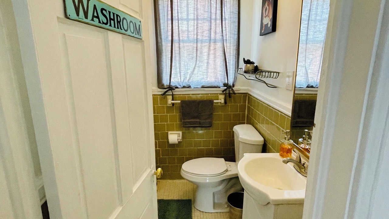 Photo of Bathroom in Athens