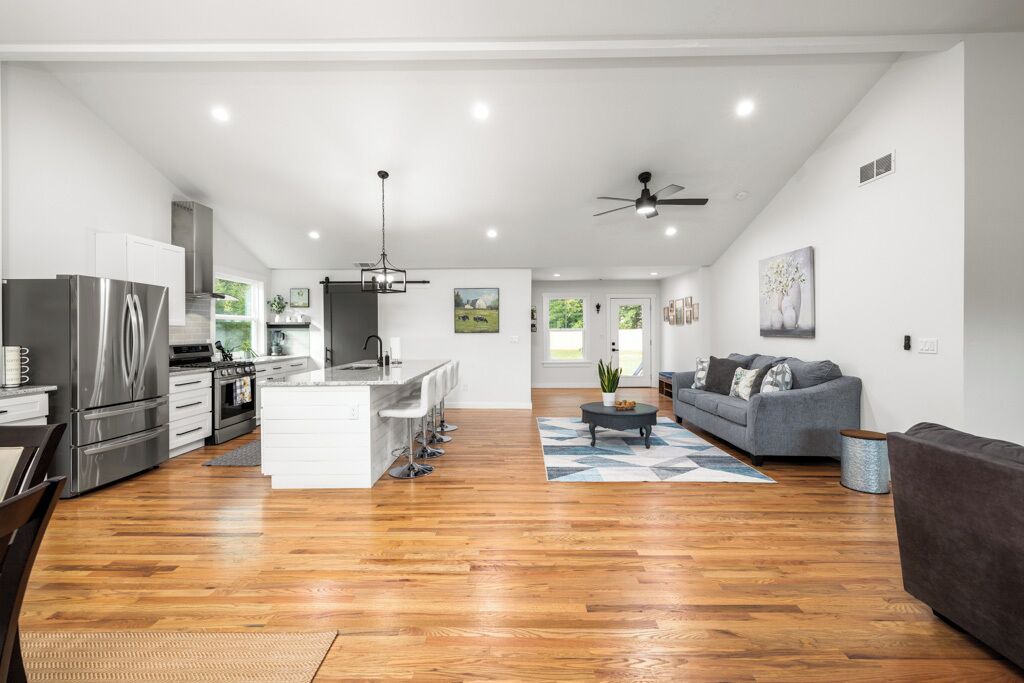 Photo of Livingroom in Dacula