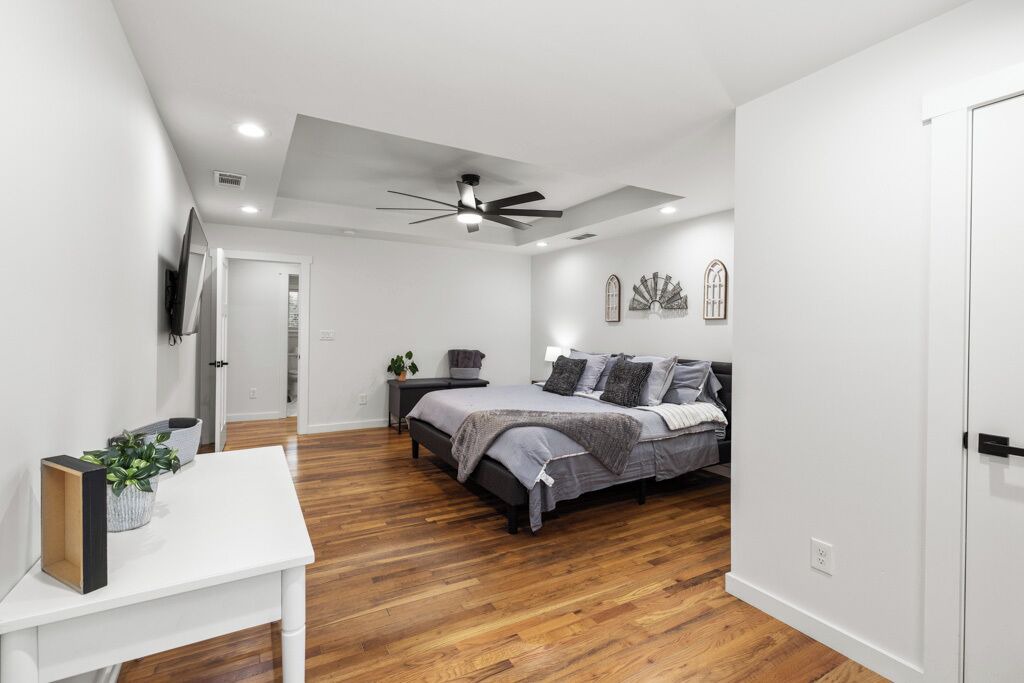 Photo of Bedroom in Dacula