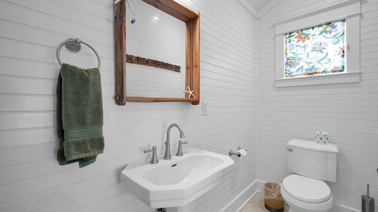 Photo of Bathroom in Beaufort