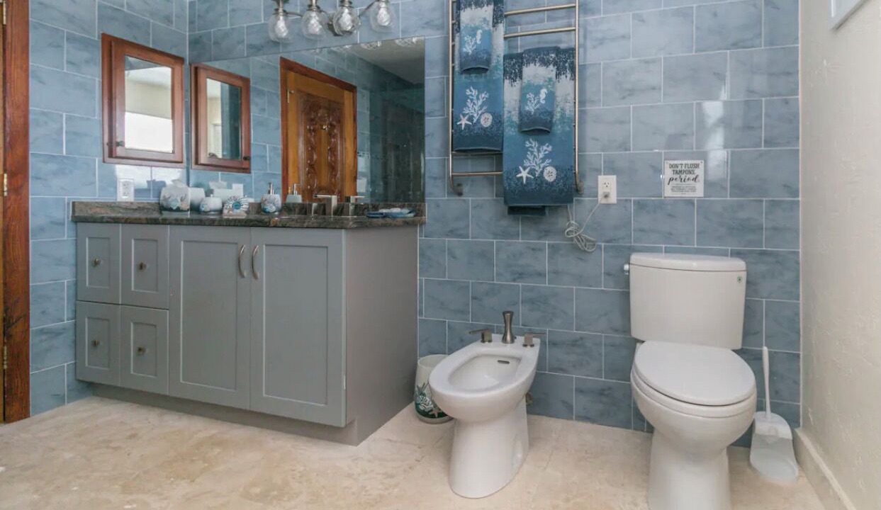 Photo of Bathroom in Melbourne Beach