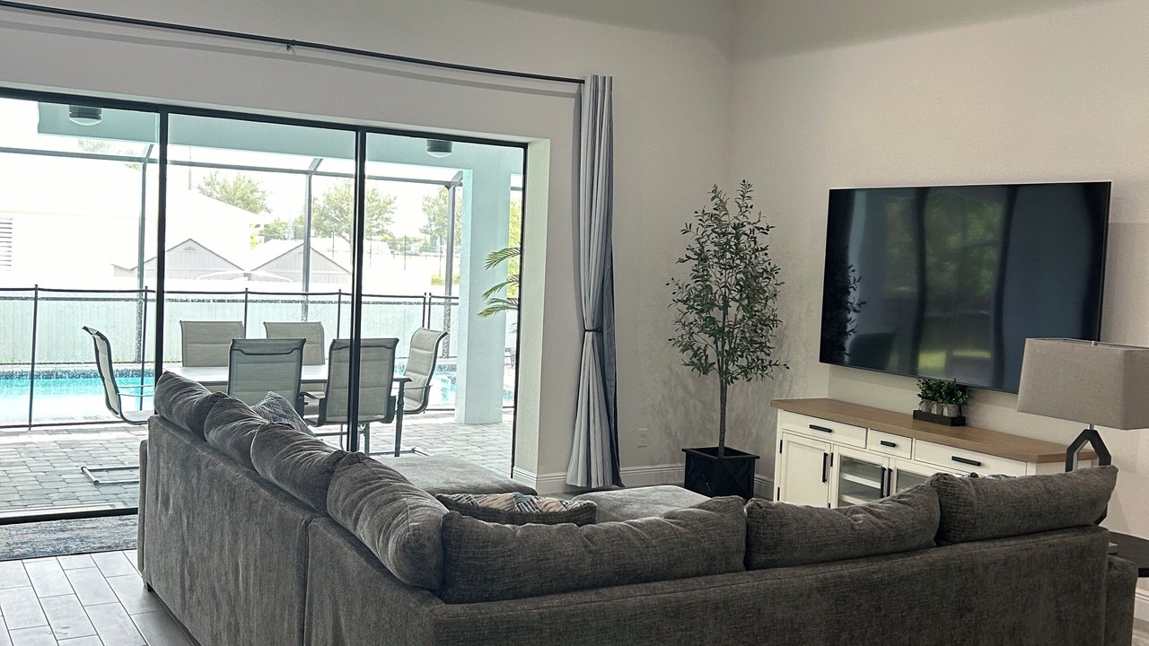 Photo of Livingroom in Burnt Store