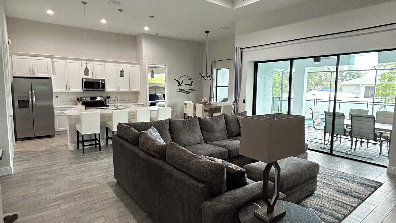 Photo of Livingroom in Burnt Store