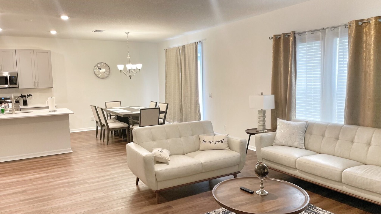 Photo of Livingroom in West Haven