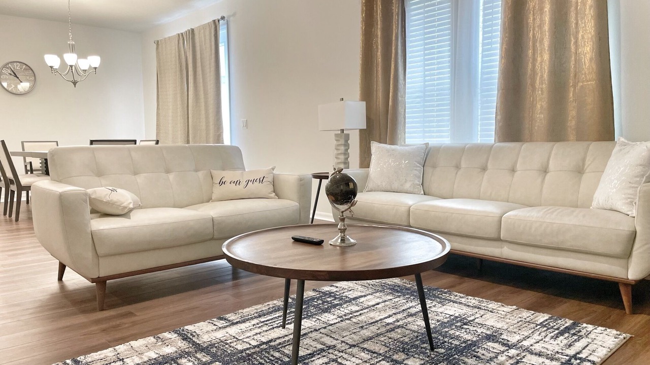 Photo of Livingroom in West Haven