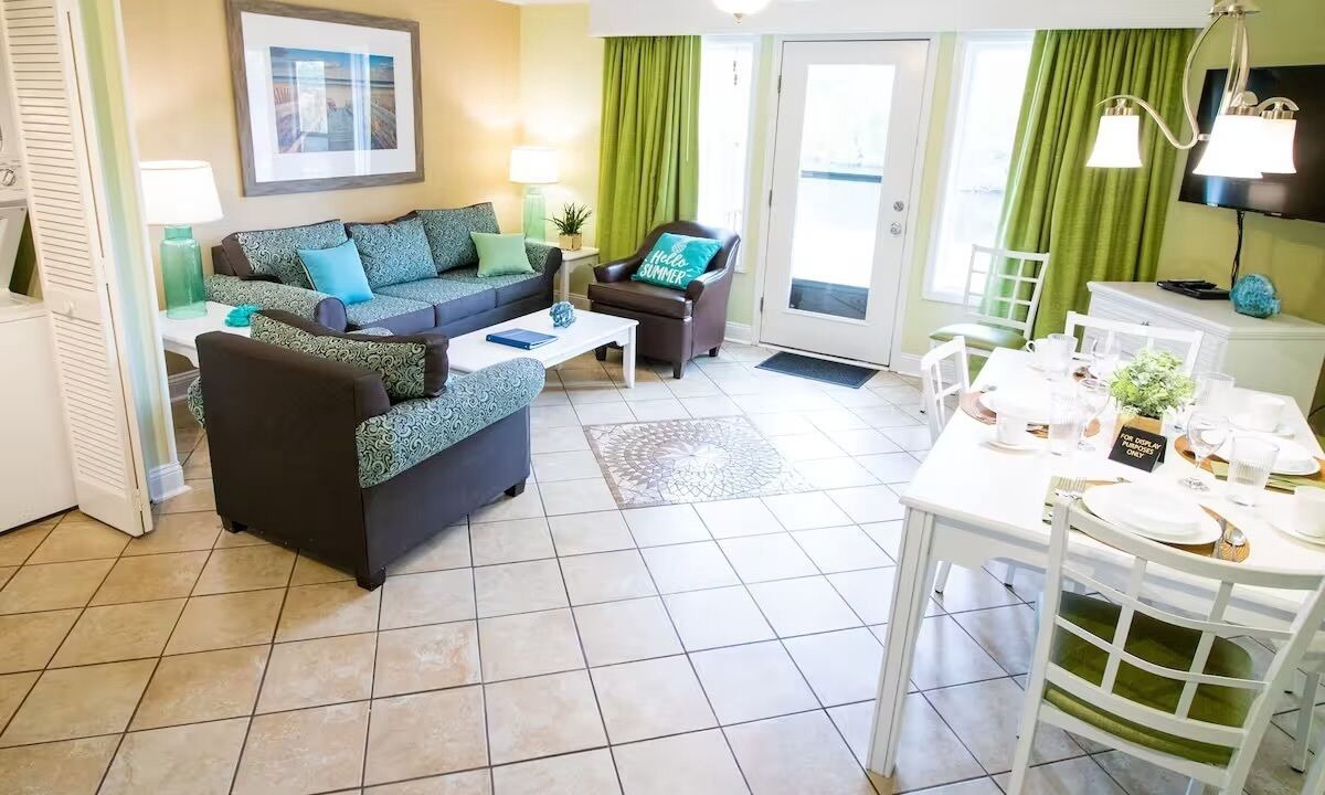 Photo of Livingroom in Surfside Beach