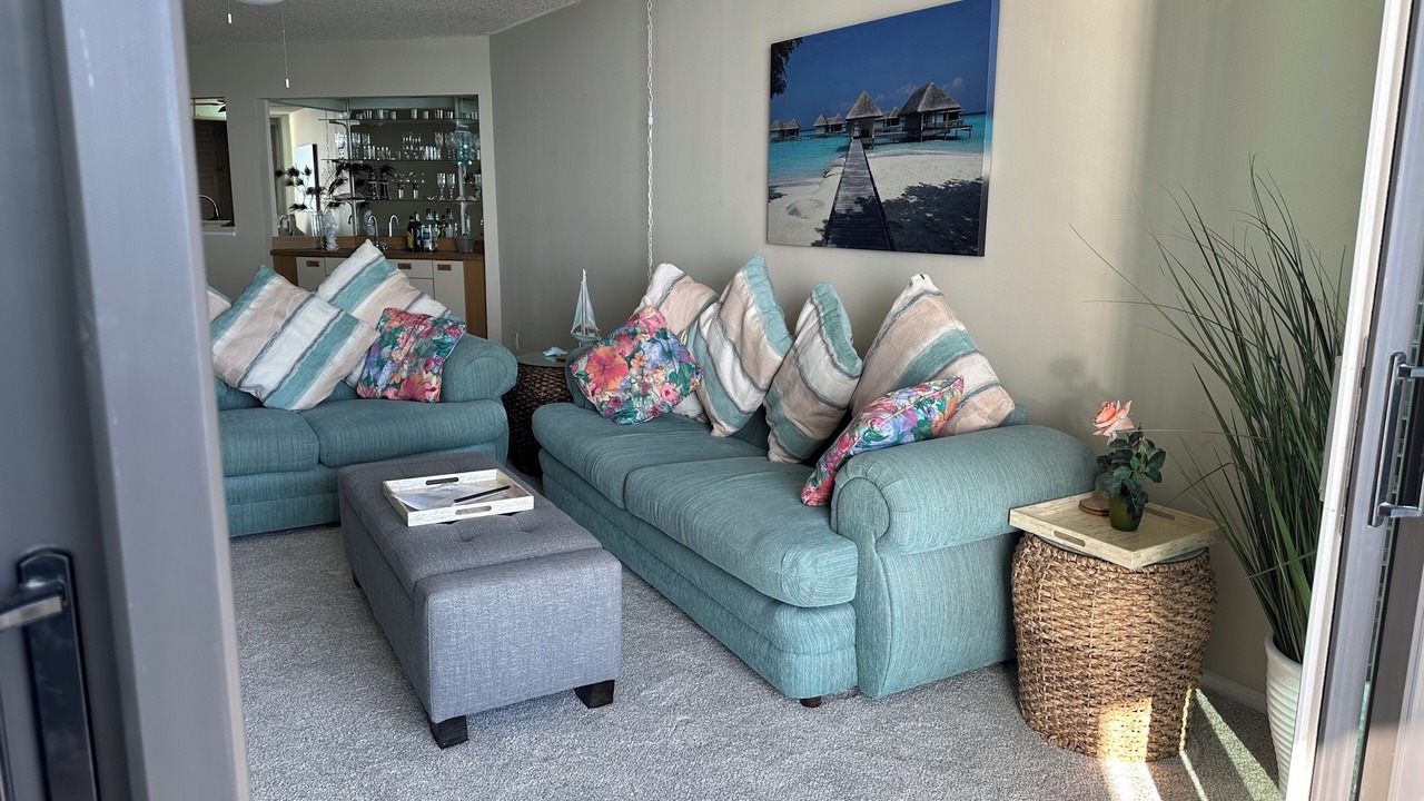 Photo of Livingroom in Hutchinson Island South