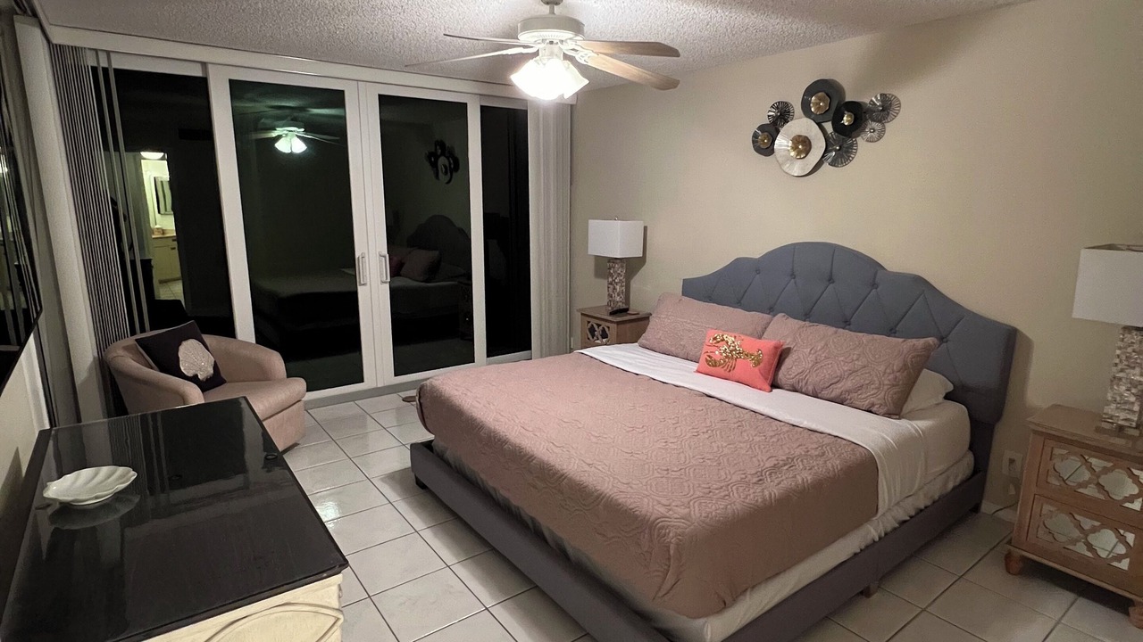 Photo of Bedroom in Hutchinson Island South