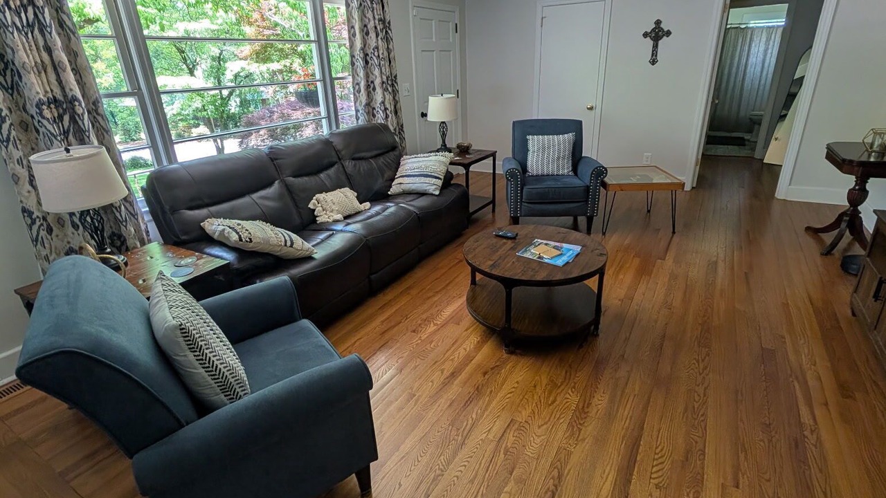Photo of Livingroom in Clemson