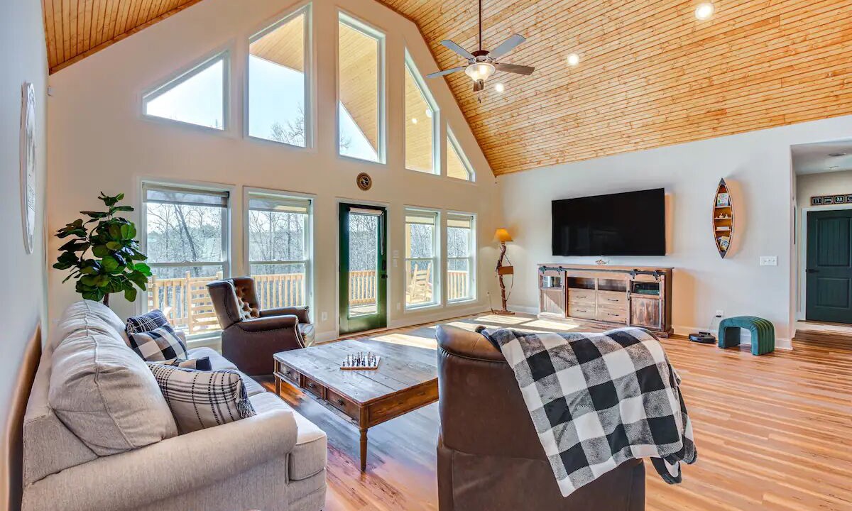 Photo of Livingroom in Fair Play