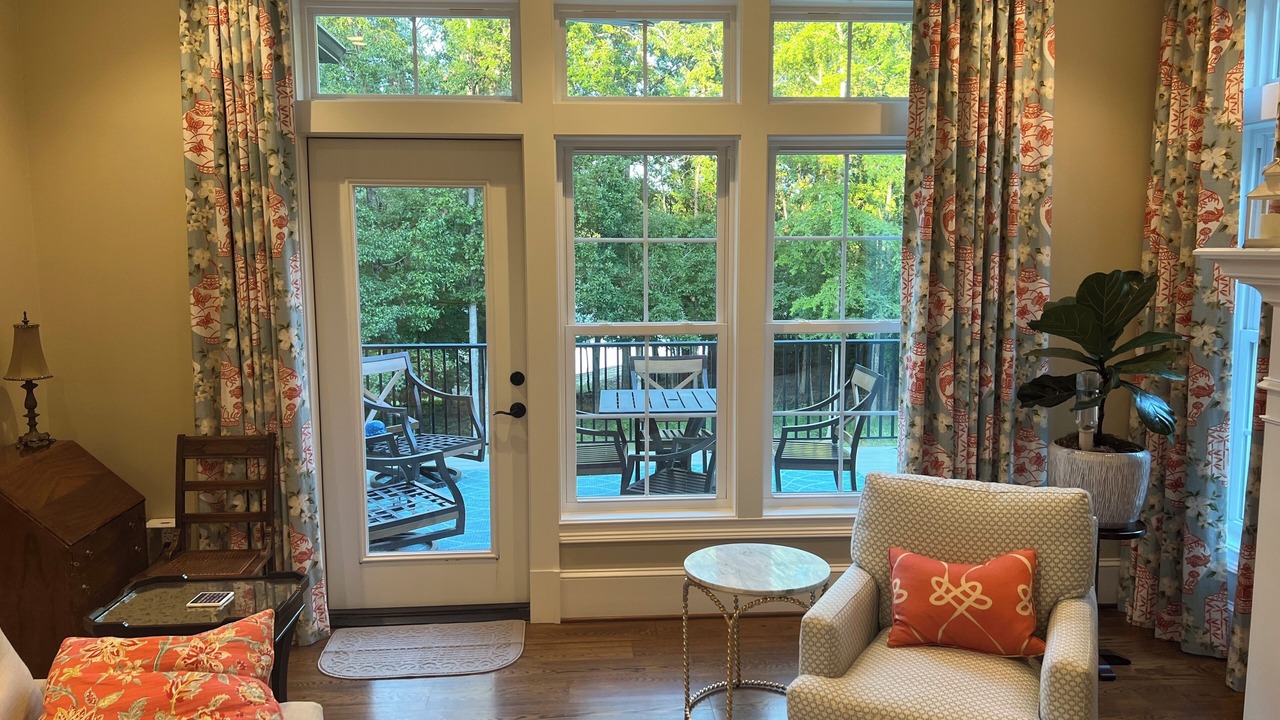 Photo of Livingroom in McCormick