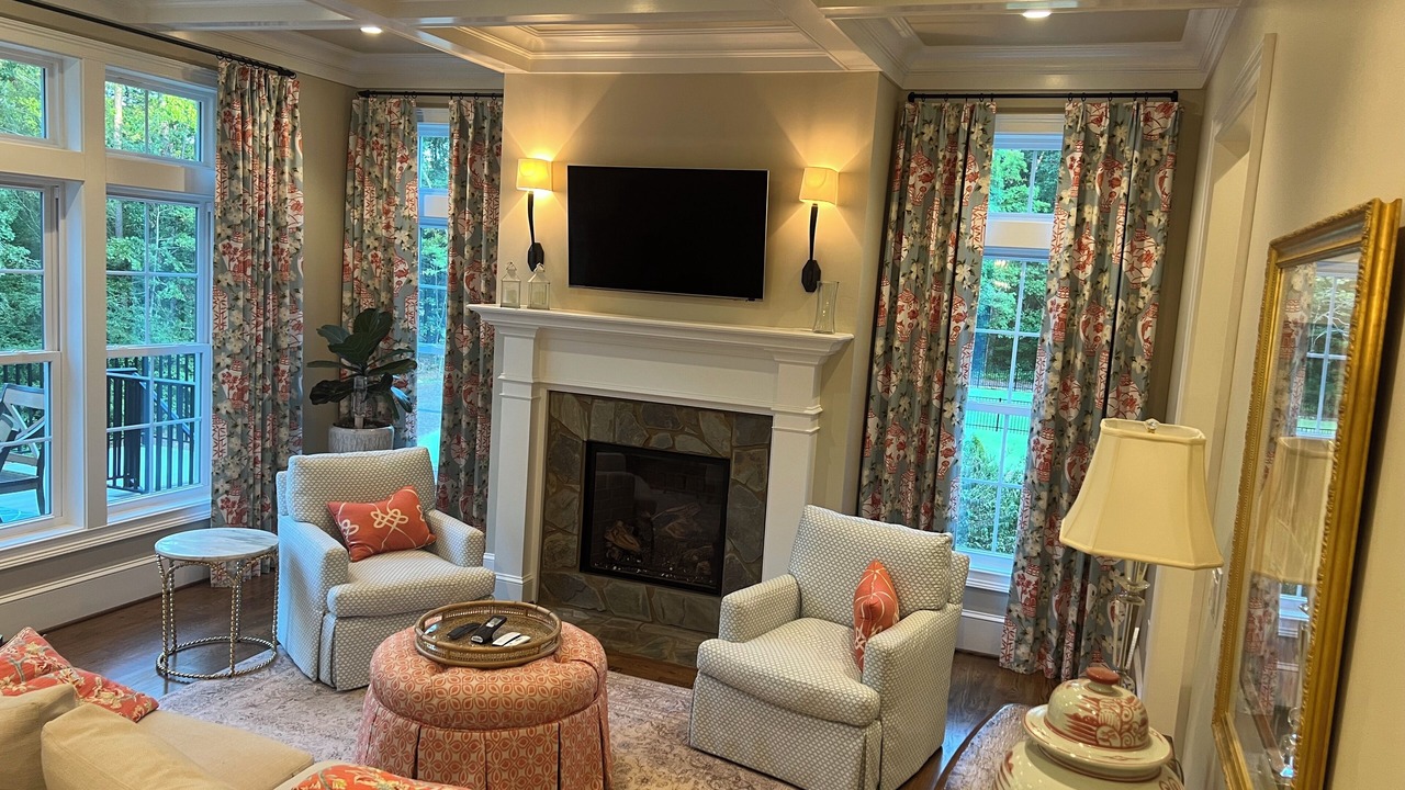 Photo of Livingroom in McCormick
