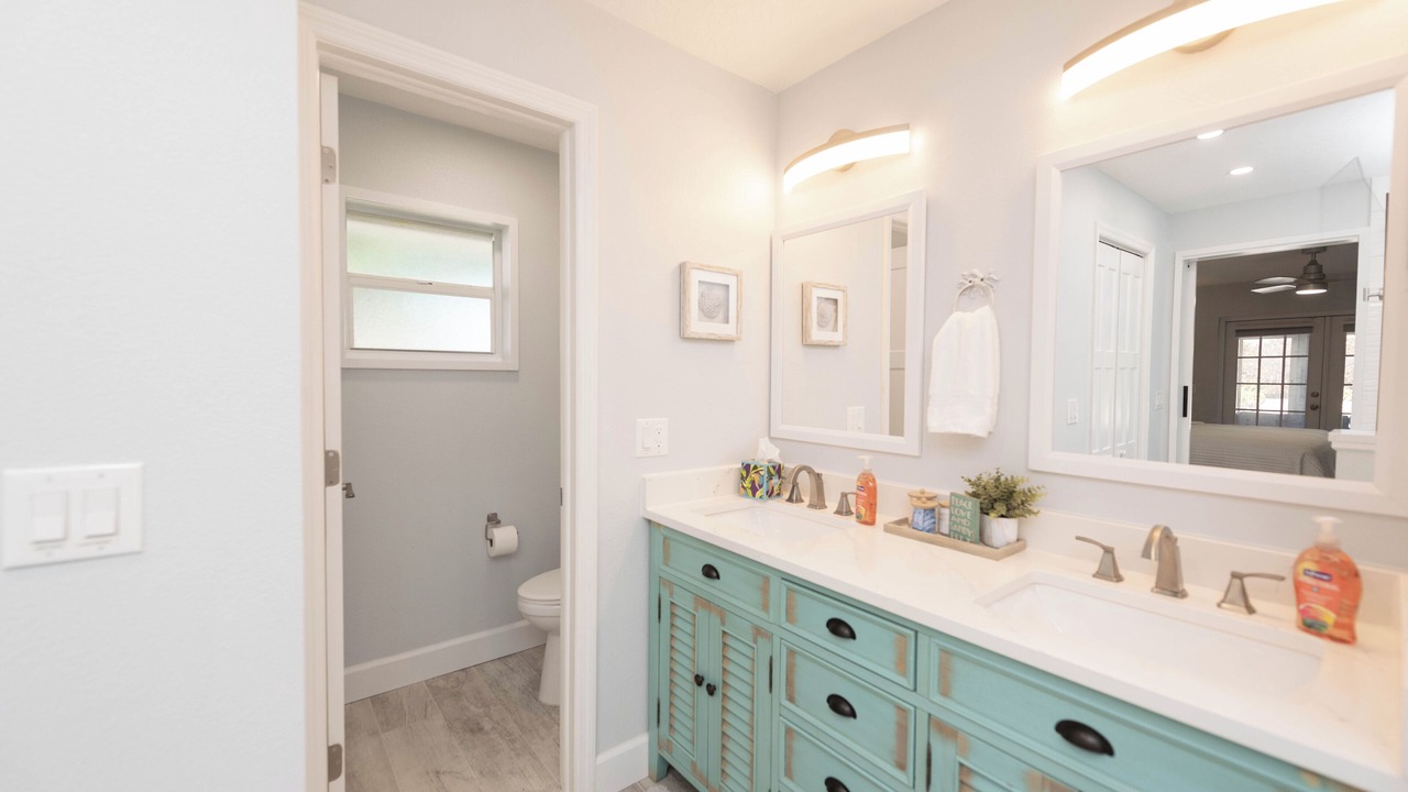 Photo of Bathroom in Melbourne Beach