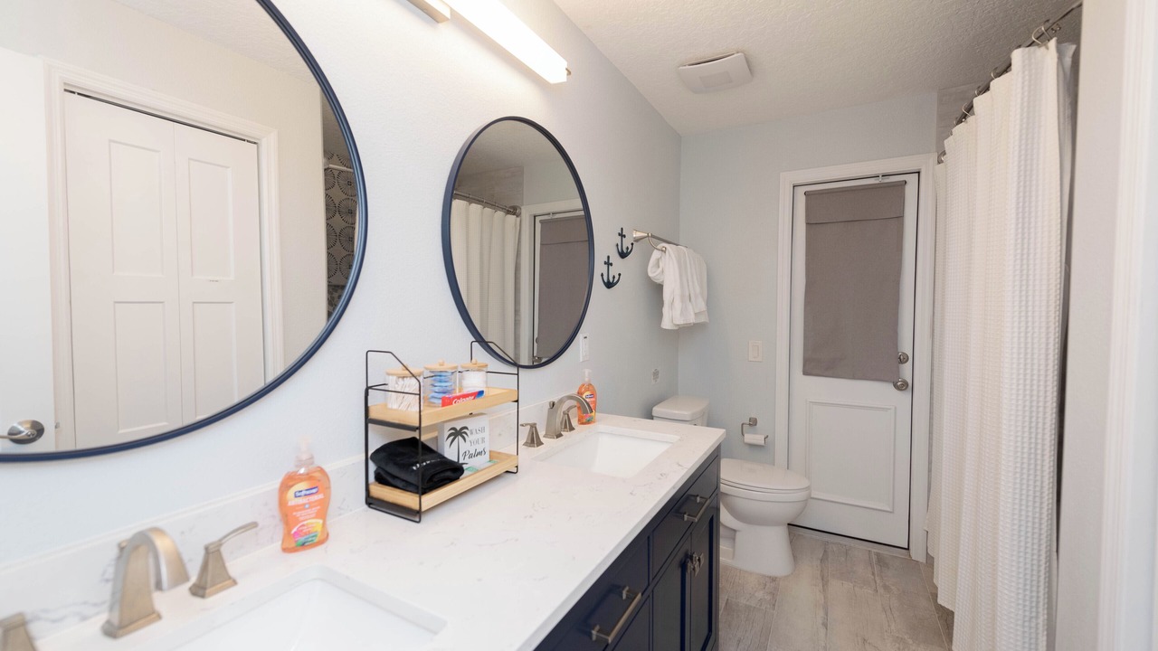 Photo of Bathroom in Melbourne Beach