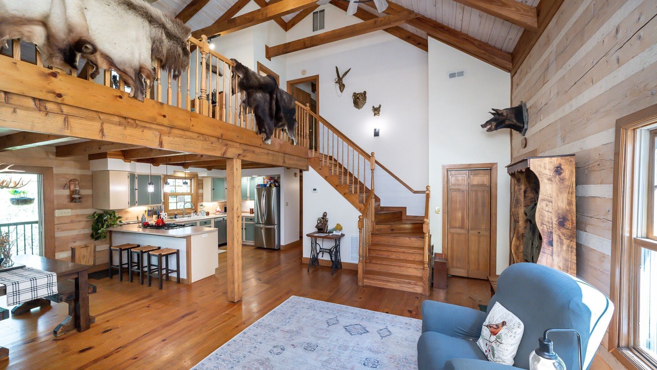 Photo of Livingroom in Brevard