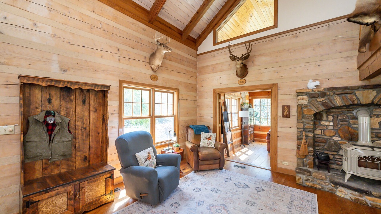 Photo of Livingroom in Brevard