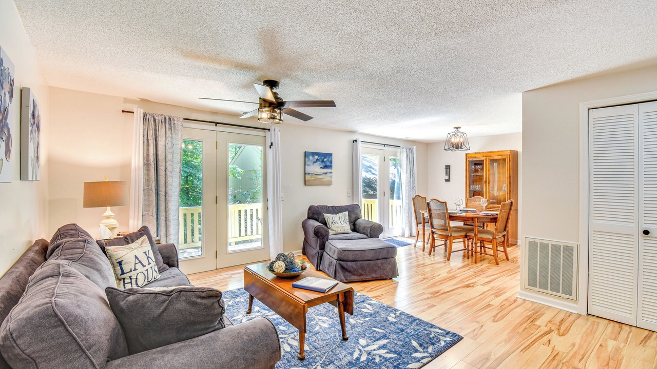 Photo of Bedroom in Salem