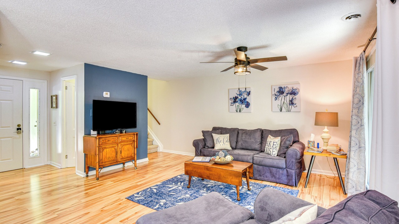 Photo of Livingroom in Salem
